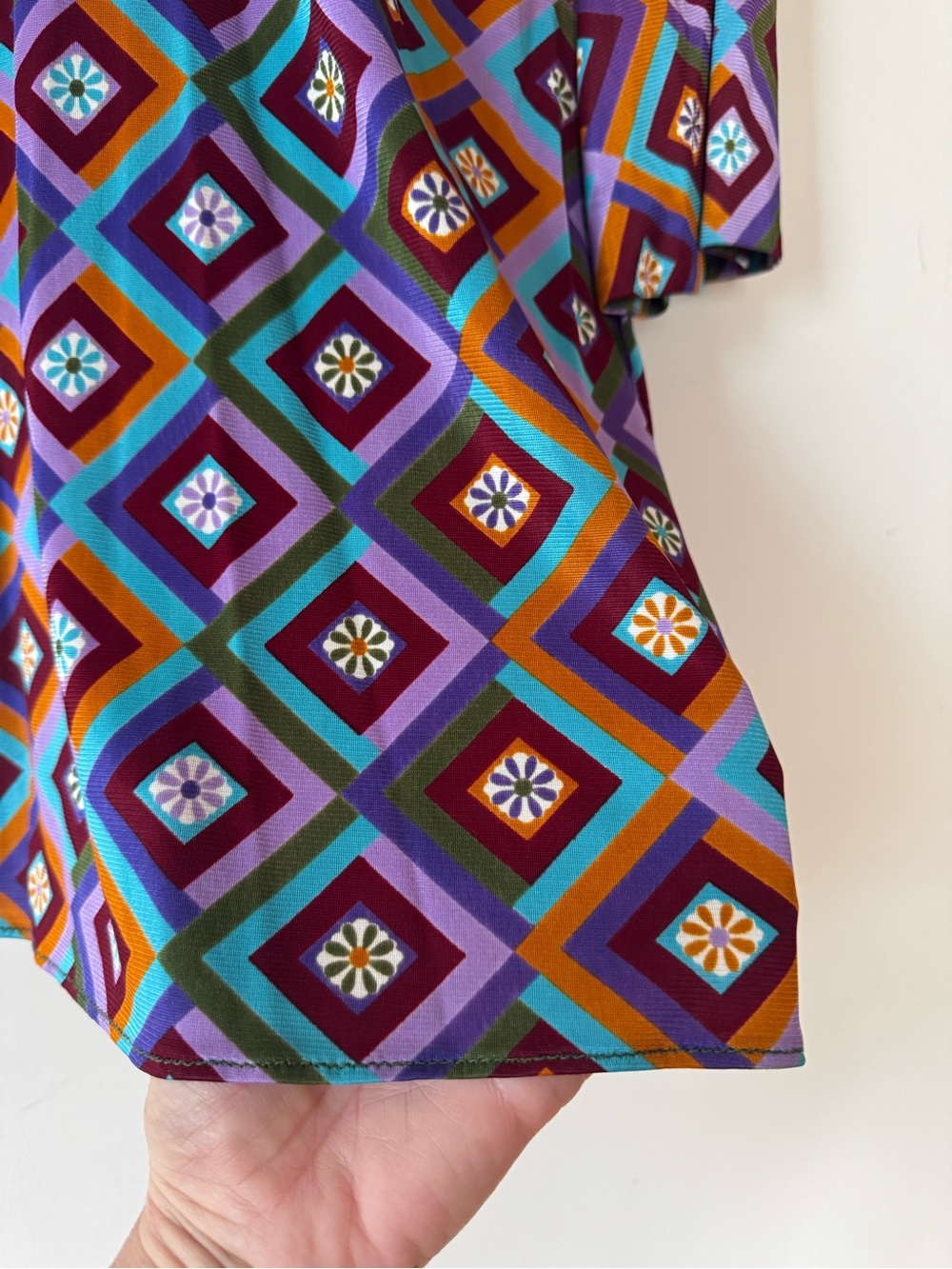 Handmade Vintage 70s Retro Geo Daisy Mock neck Top M - Picture 4 of 7